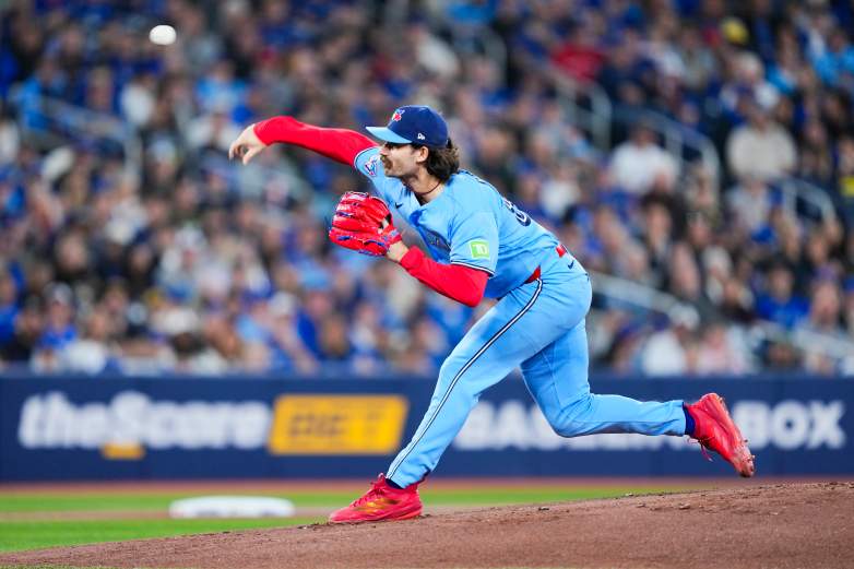 Pittsburgh Pirates v Toronto Blue Jays