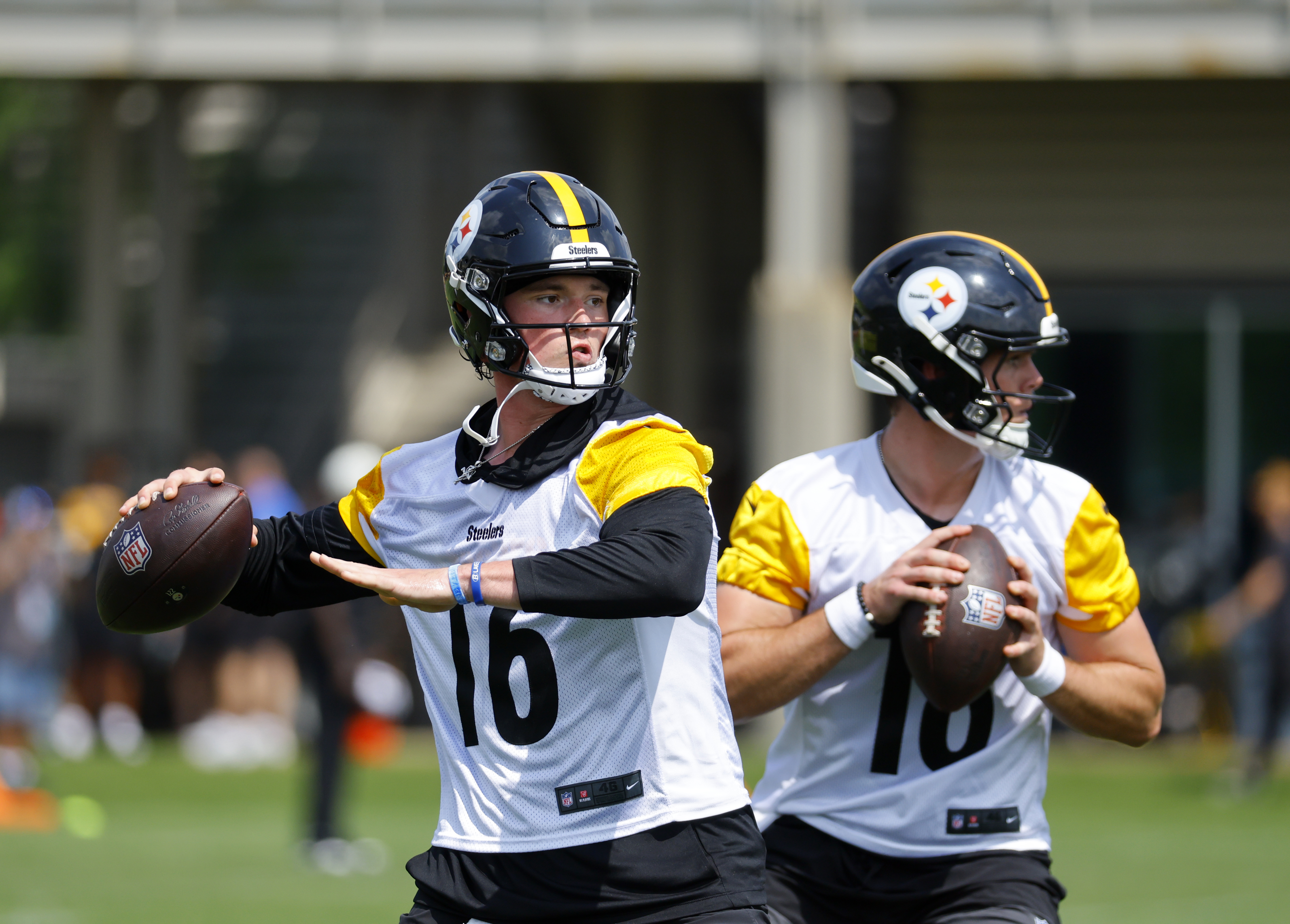 Rookie Steelers QB Drew Allar