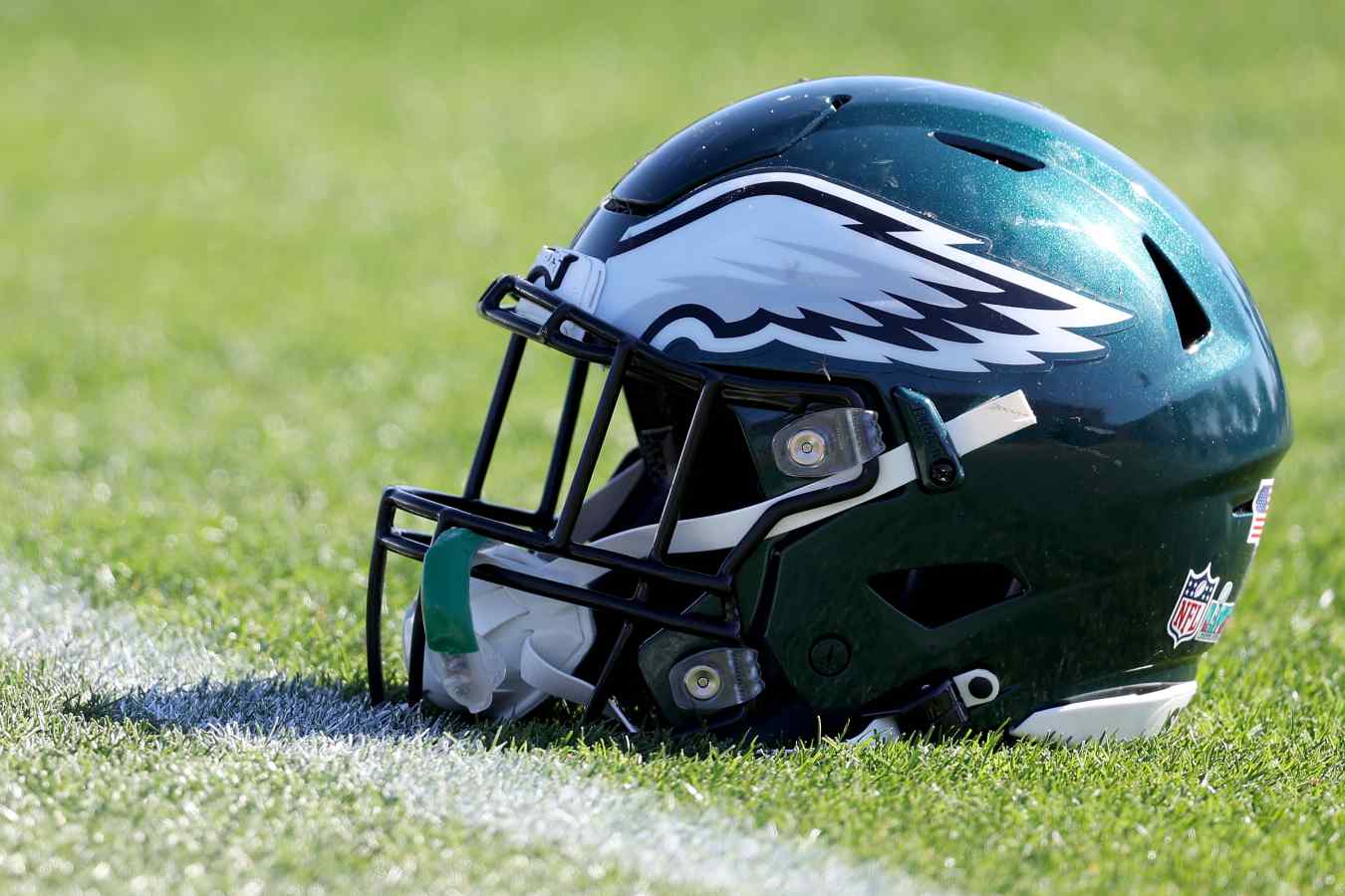 Philadelphia Eagles Rookie QB Turns Heads At First NFL Training Camp philadelphia-eagles-rookie-qb-turns-heads-at-first-nfl-training-camp