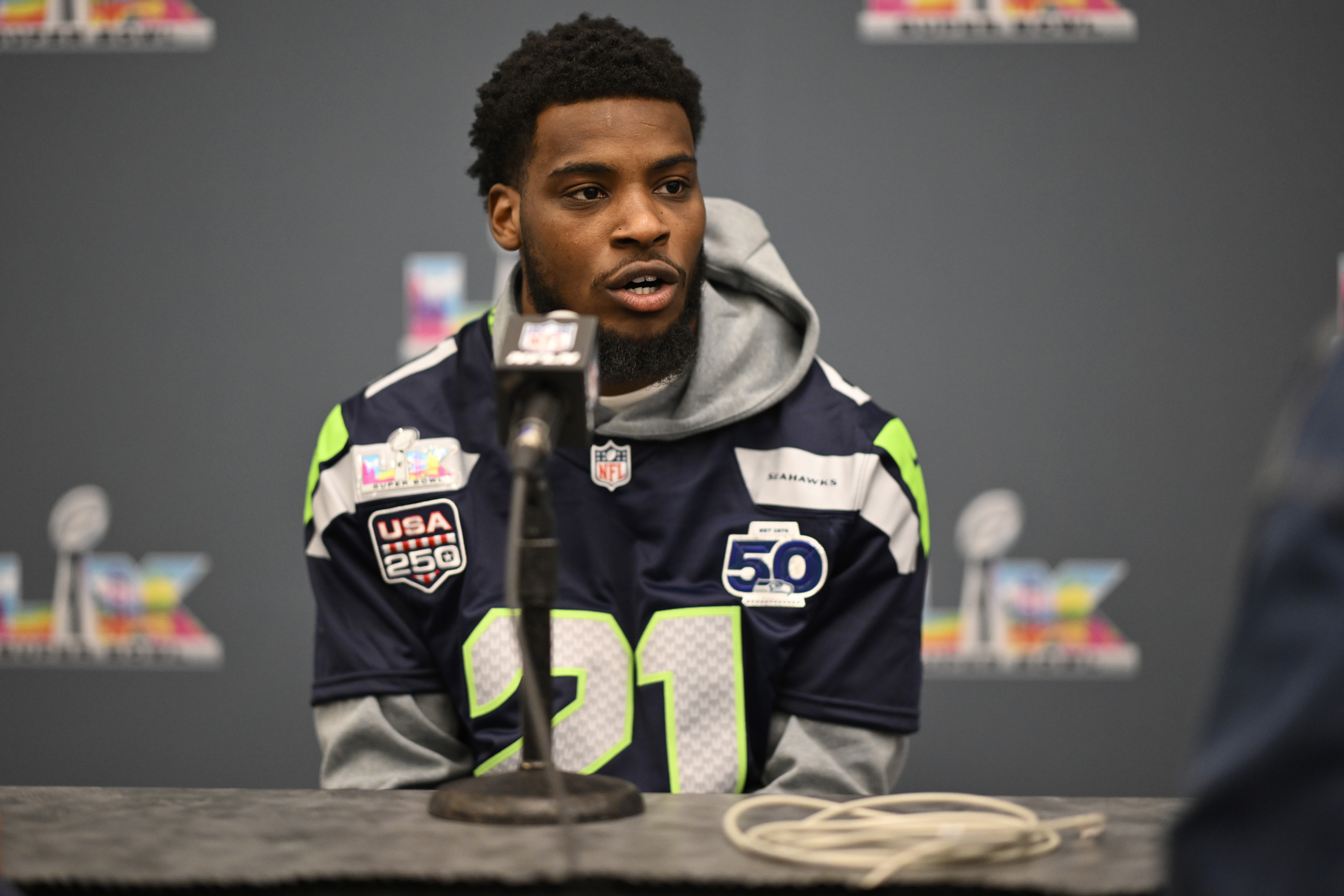 Seahawks CB Devon Witherspoon
