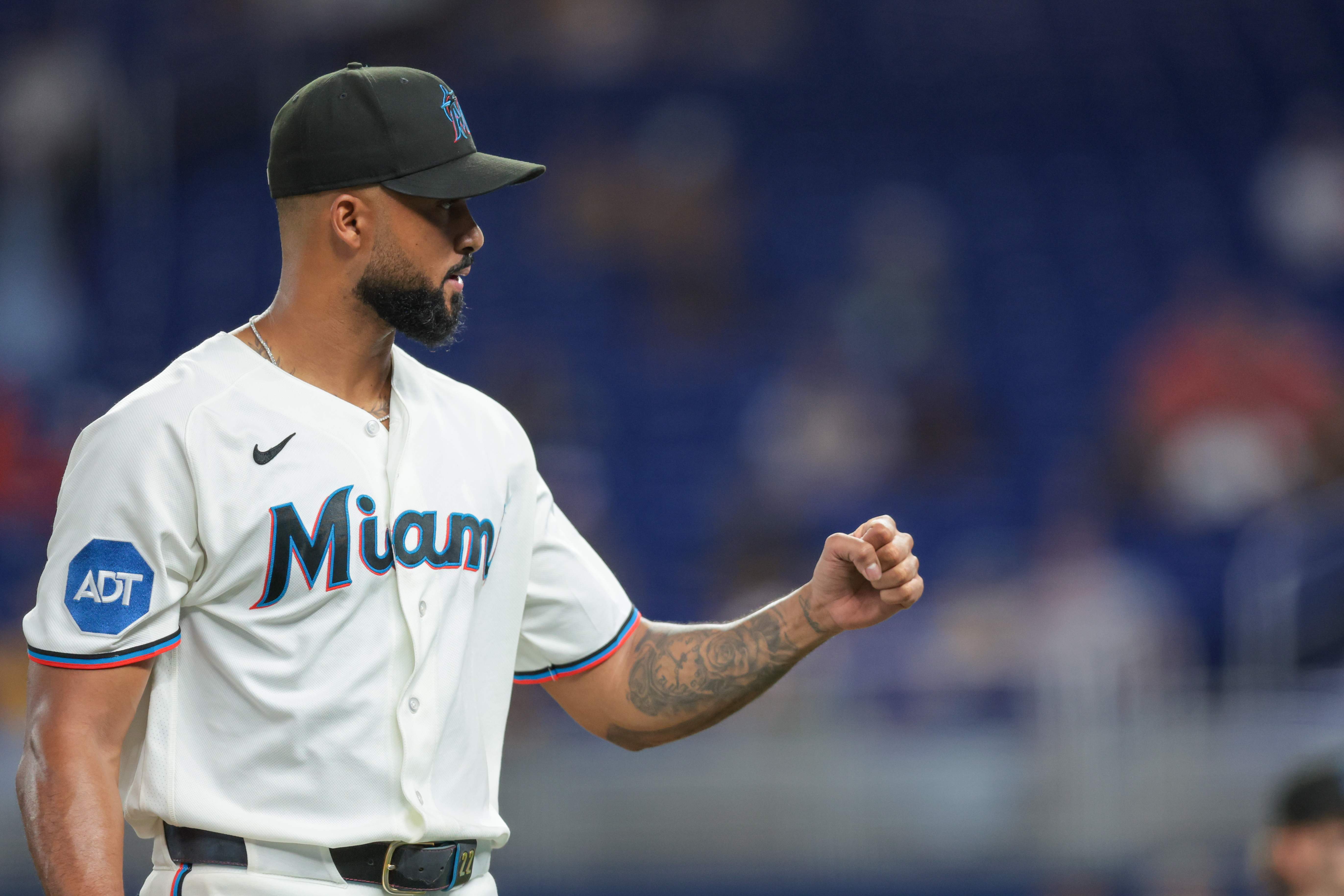Texas Rangers v Miami Marlins
