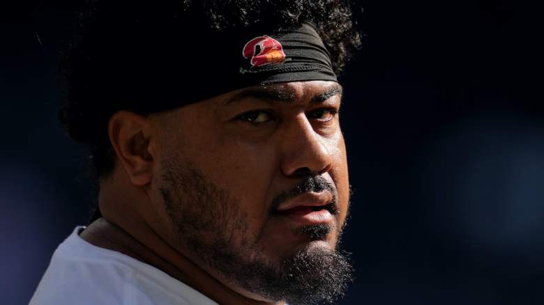 Vita Vea #50 of the Tampa Bay Buccaneers warms up.