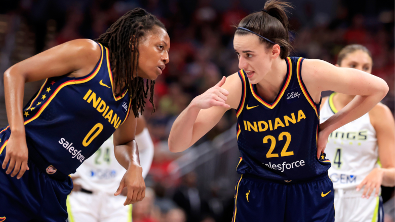 Kelsey Mitchell, Caitlin Clark
