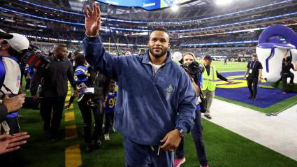 Insider Dumps Cold Water on Rams’ Aaron Donald Rumors