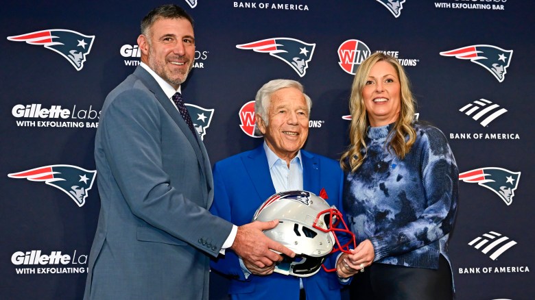 Mike Vrabel, Robert Kraft and Jen Vrabel