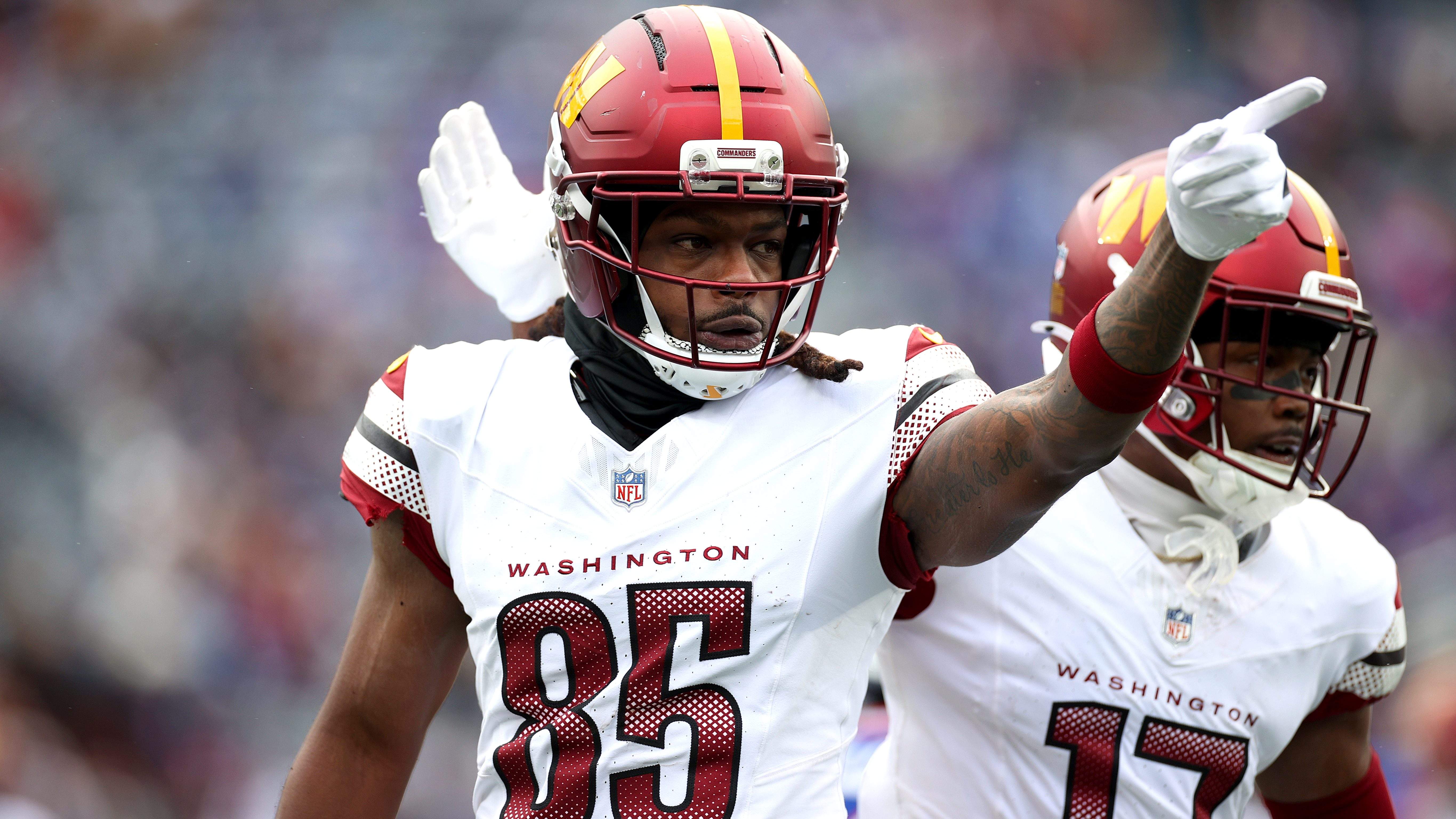 Commanders predicted to lose: Hail Mary hero crowned by NFC rival.