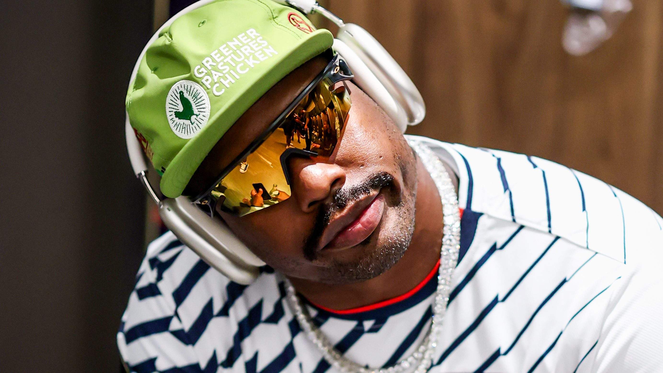 Cowboys hit back after Von Miller rumors spread — here’s what happened.