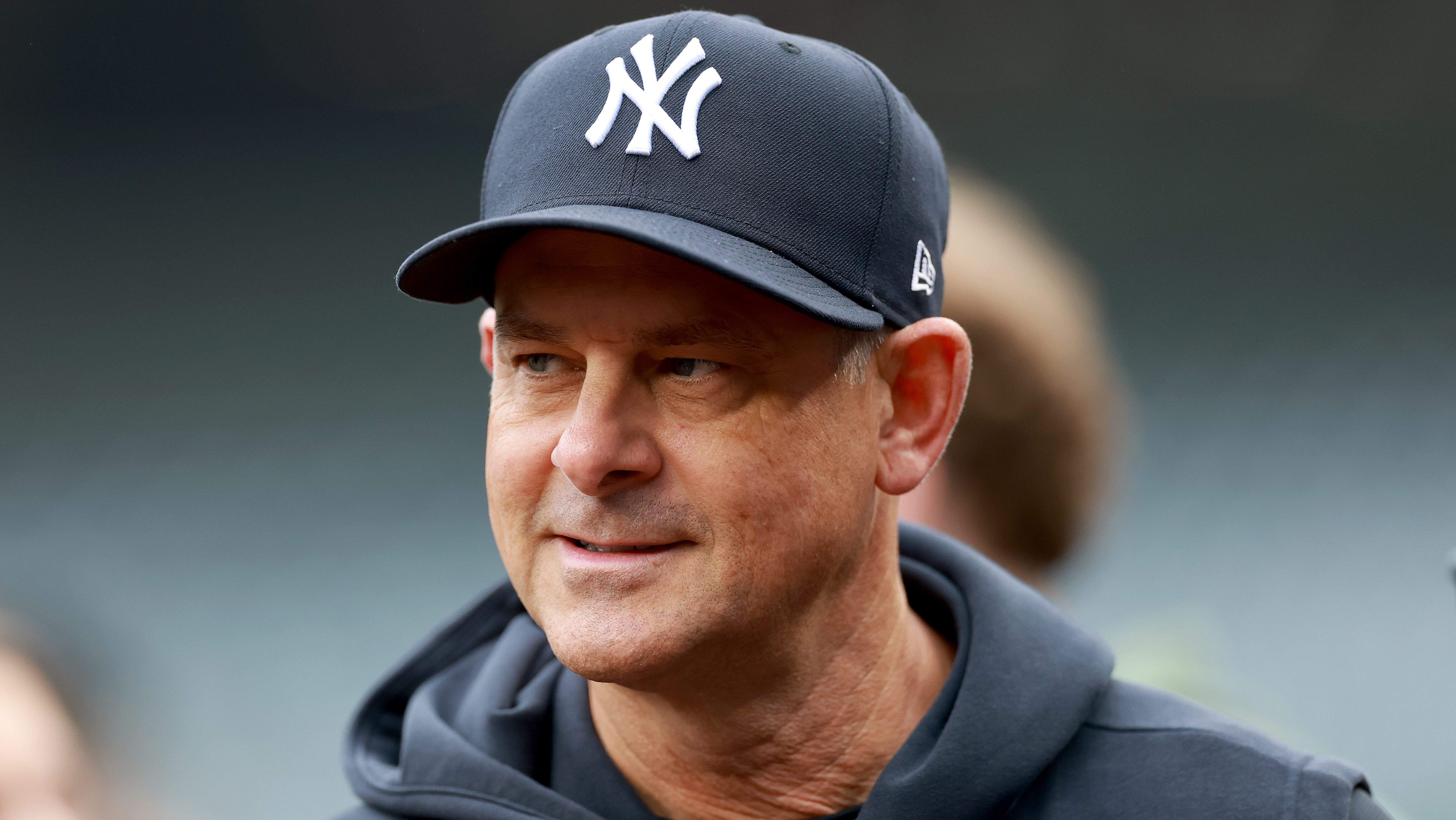 Aaron Boone’s 3-Word Response to Yankees Reporter Goes Viral: what it means for press access