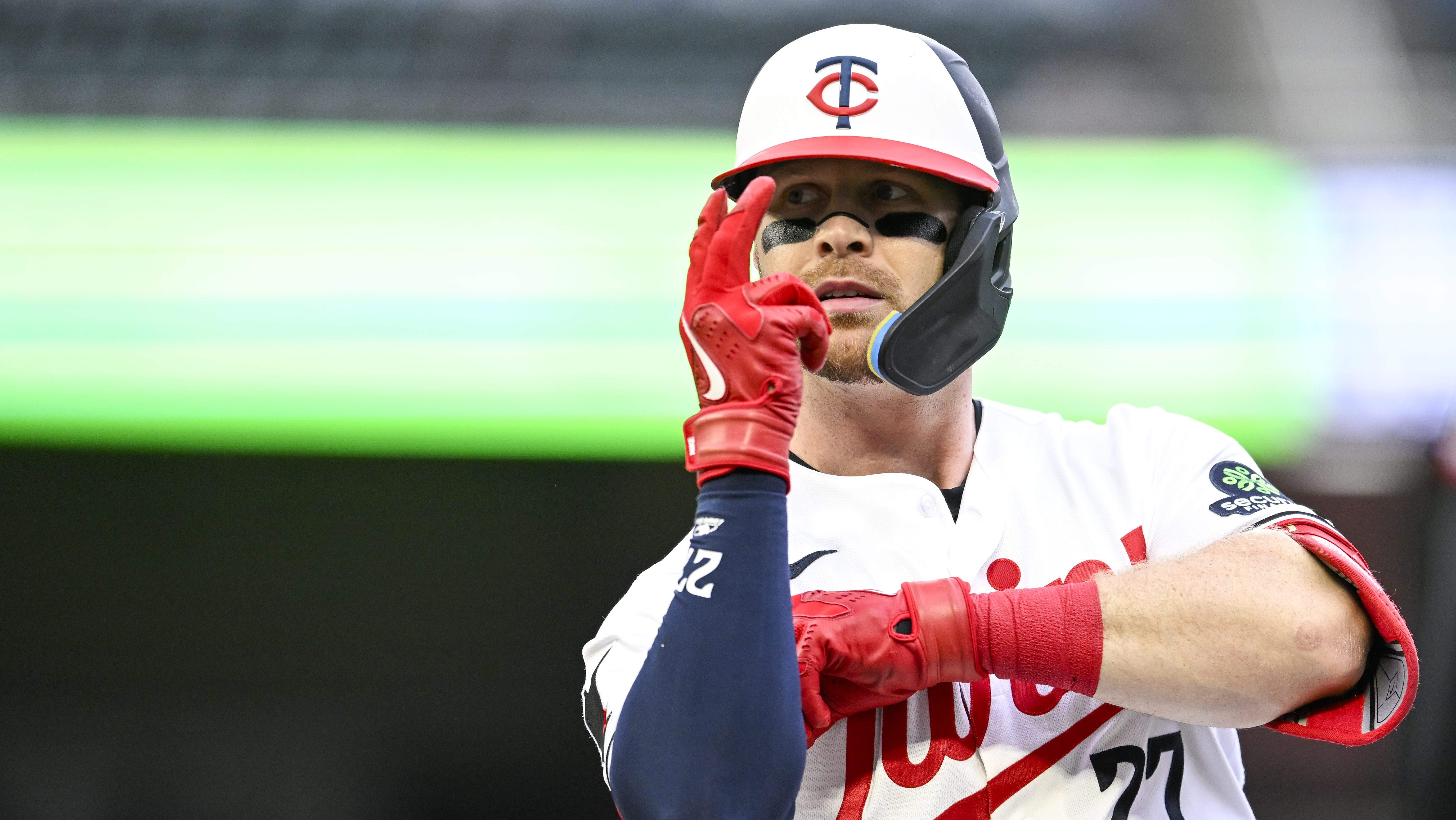 MLB Trade Rumors: Yankees target gains suitors, Sonny Gray, Byron Buxton, and more—informative update.