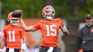 Browns Rookie Quarterback Gets Disappointing Prediction Ahead of Camp
