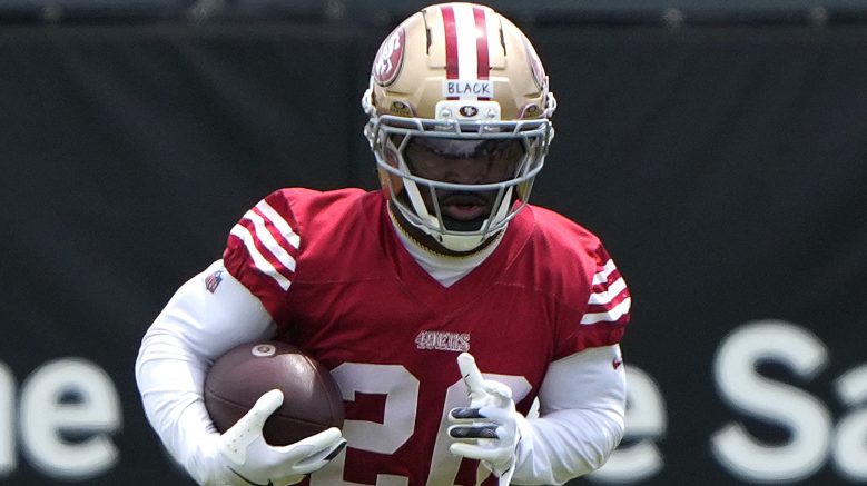 heavy.com - Keith Watkins - Is Kaelon Black Playing Today? Latest 49ers-Dolphins Injury Update