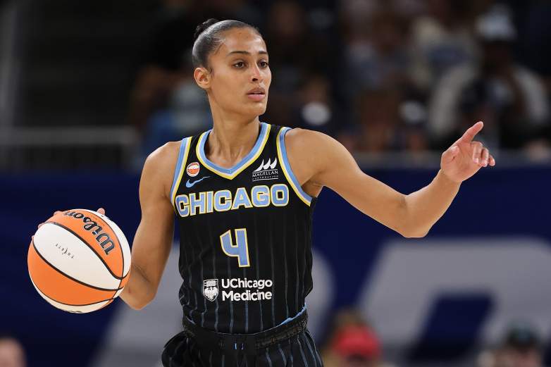 Skylar Diggins #4 of the Chicago Sky dribbles up the court against the Minnesota Lynx during the first half at Wintrust Arena on May 29, 2026 in Chicago, Illinois.