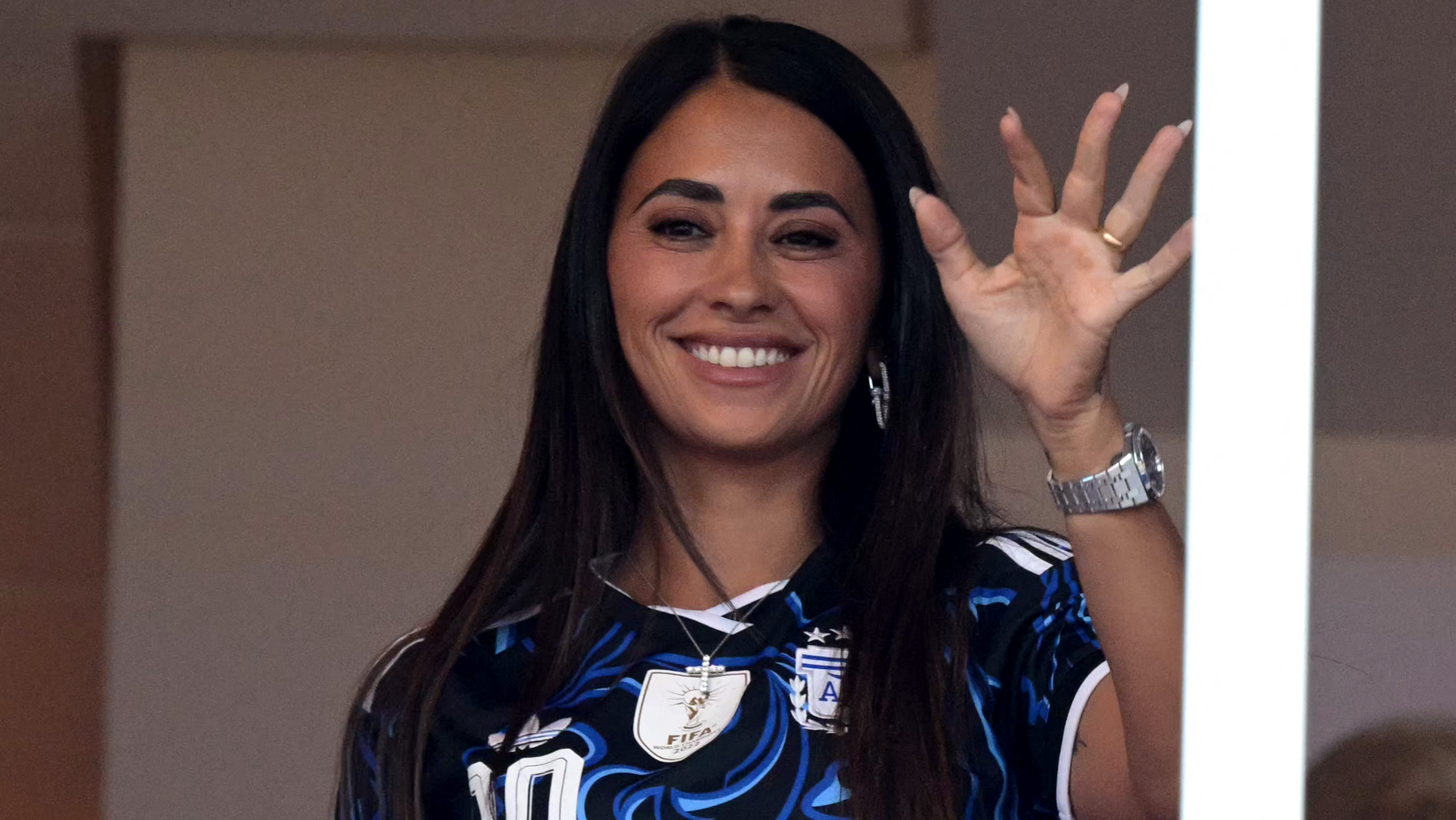 Lionel Messi's Wife, Antonela, Sends Message Amid Family News