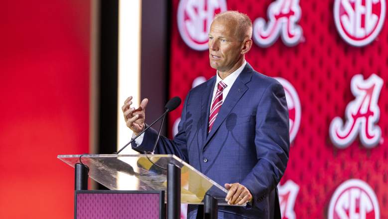 Alabama Crimson Tide HC Kalen DeBoer