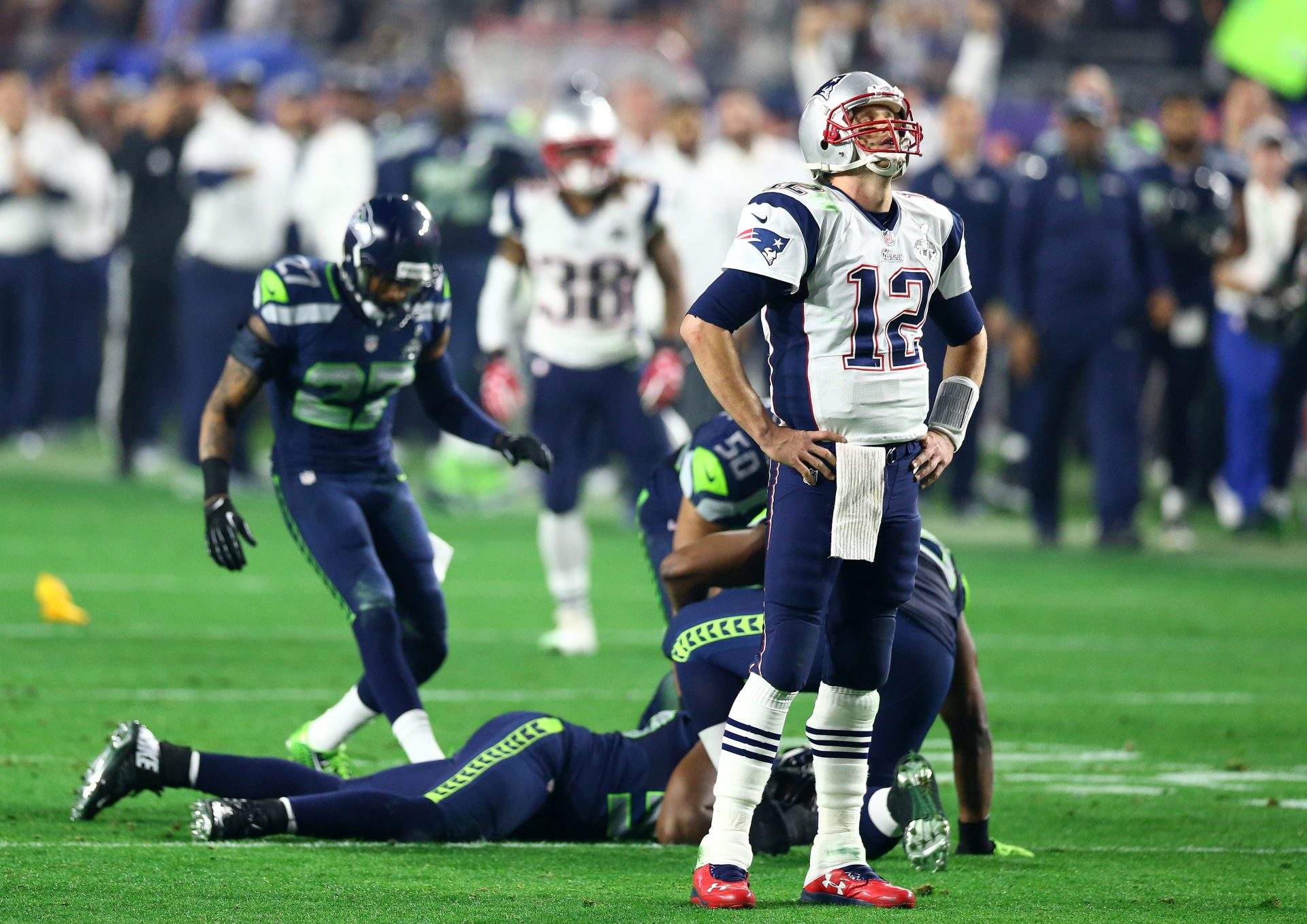 Tom Brady recalls the famous Super Bowl win over Seattle; a detailed look back.