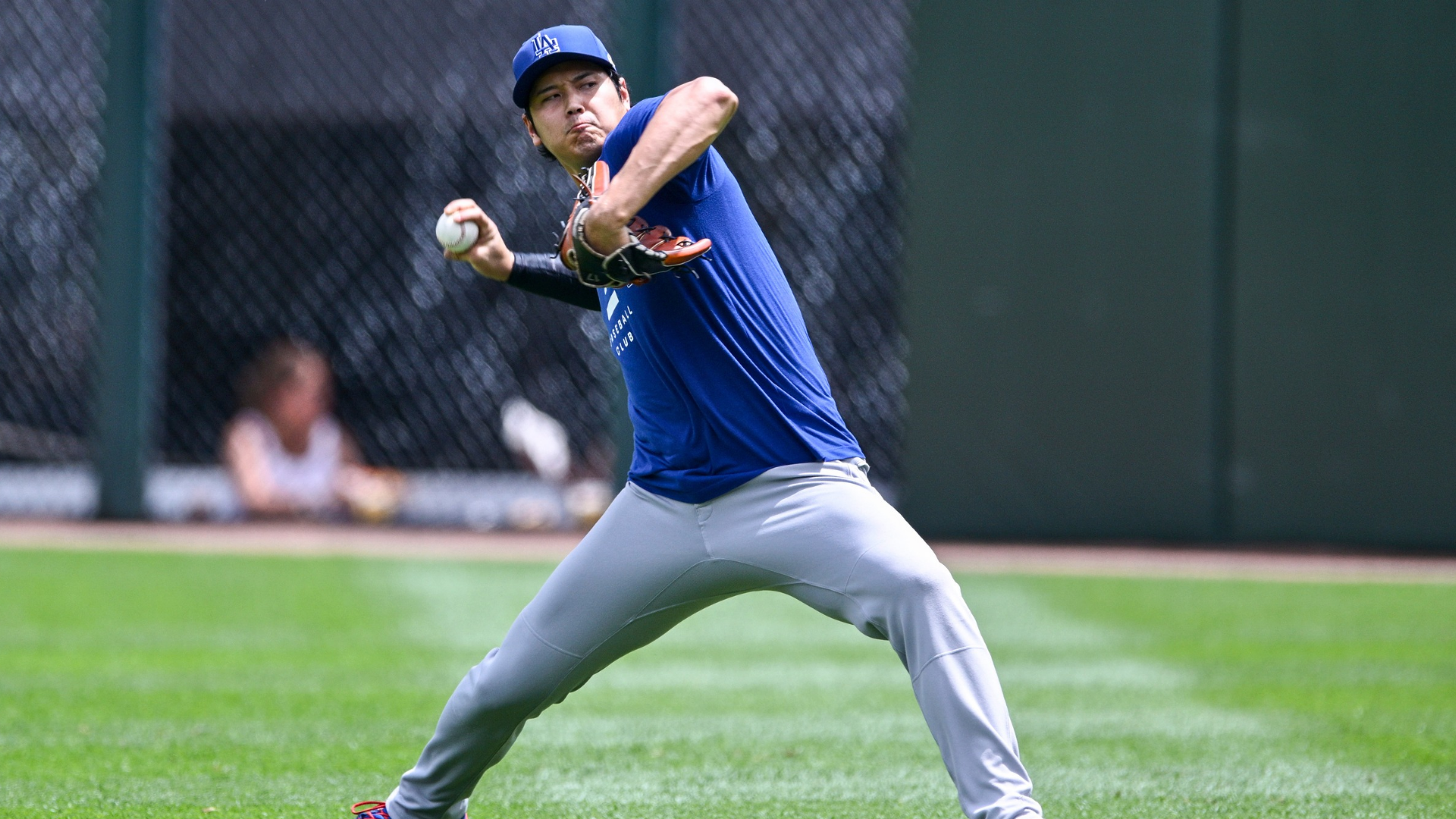 Shohei Ohtani #17 of the Los Angeles Dodgers throws a pitch during batting practice prior to the game against the Chicago White Sox at Rate Field on June 13, 2026 in Chicago, Illinois. (Photo by Zoe Davis/Getty Images)