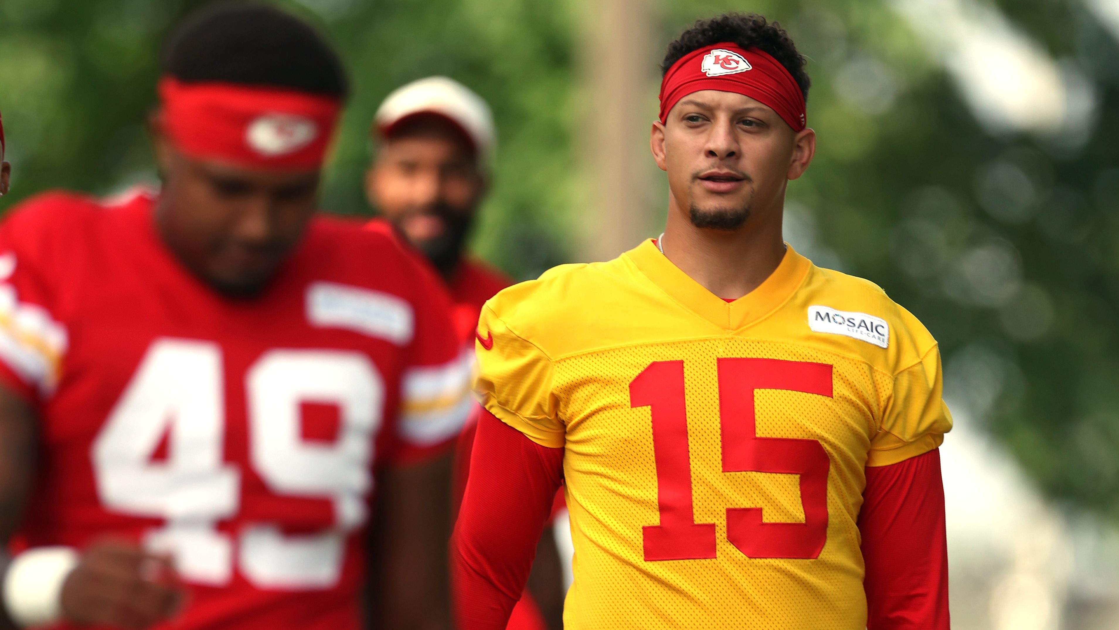 Chiefs Get Good News as Patrick Mahomes Returns to the Field on Saturday