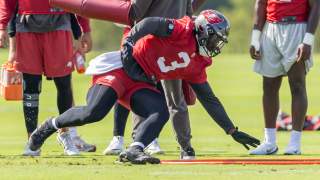 Buccaneers Won’t Face 1st-Rounder They Passed on for Bain