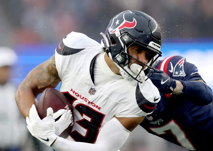 AFC Divisional Playoffs: Houston Texans v New England Patriots