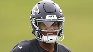 Falcons’ QB Battle Takes Another Turn Against Michael Penix Jr.