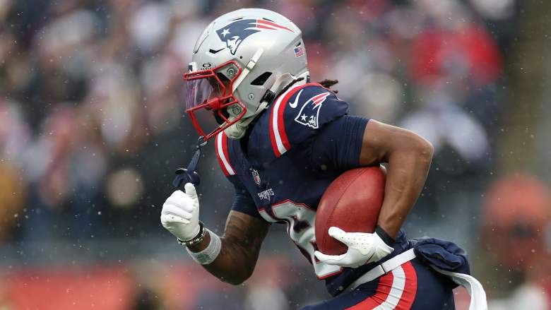 Buffalo Bills v New England Patriots - NFL 2025