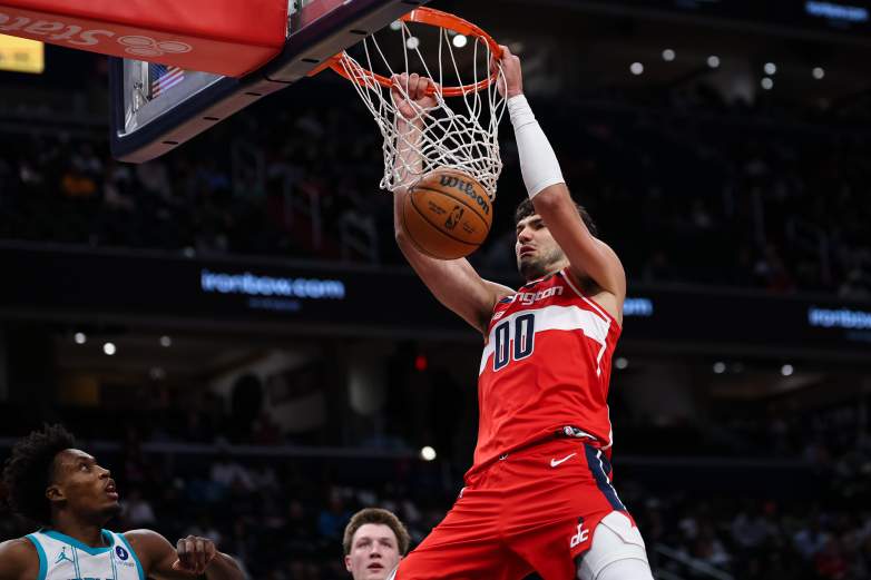 Charlotte Hornets v Washington Wizards