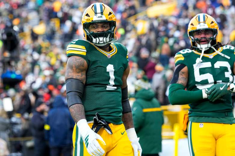 Chicago Bears v Green Bay Packers - NFL 2025
