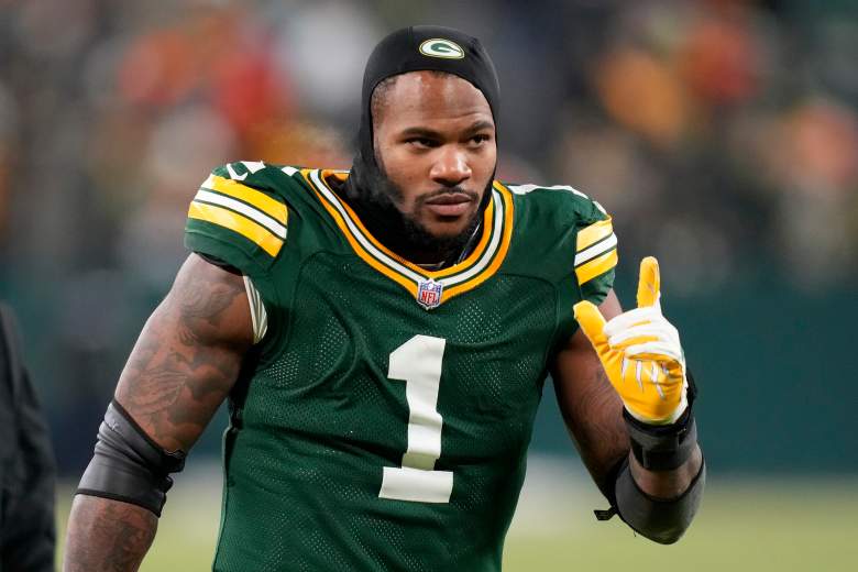 Chicago Bears v Green Bay Packers - NFL 2025
