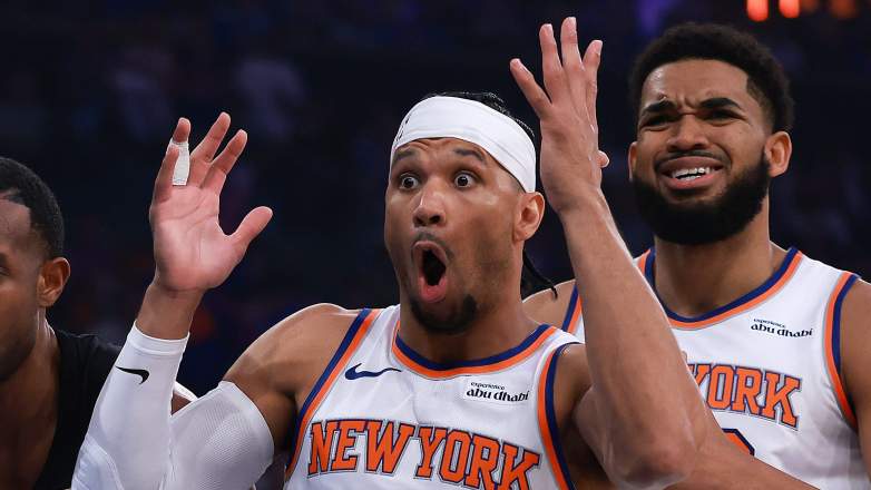 Cleveland Cavaliers v New York Knicks - Game One
