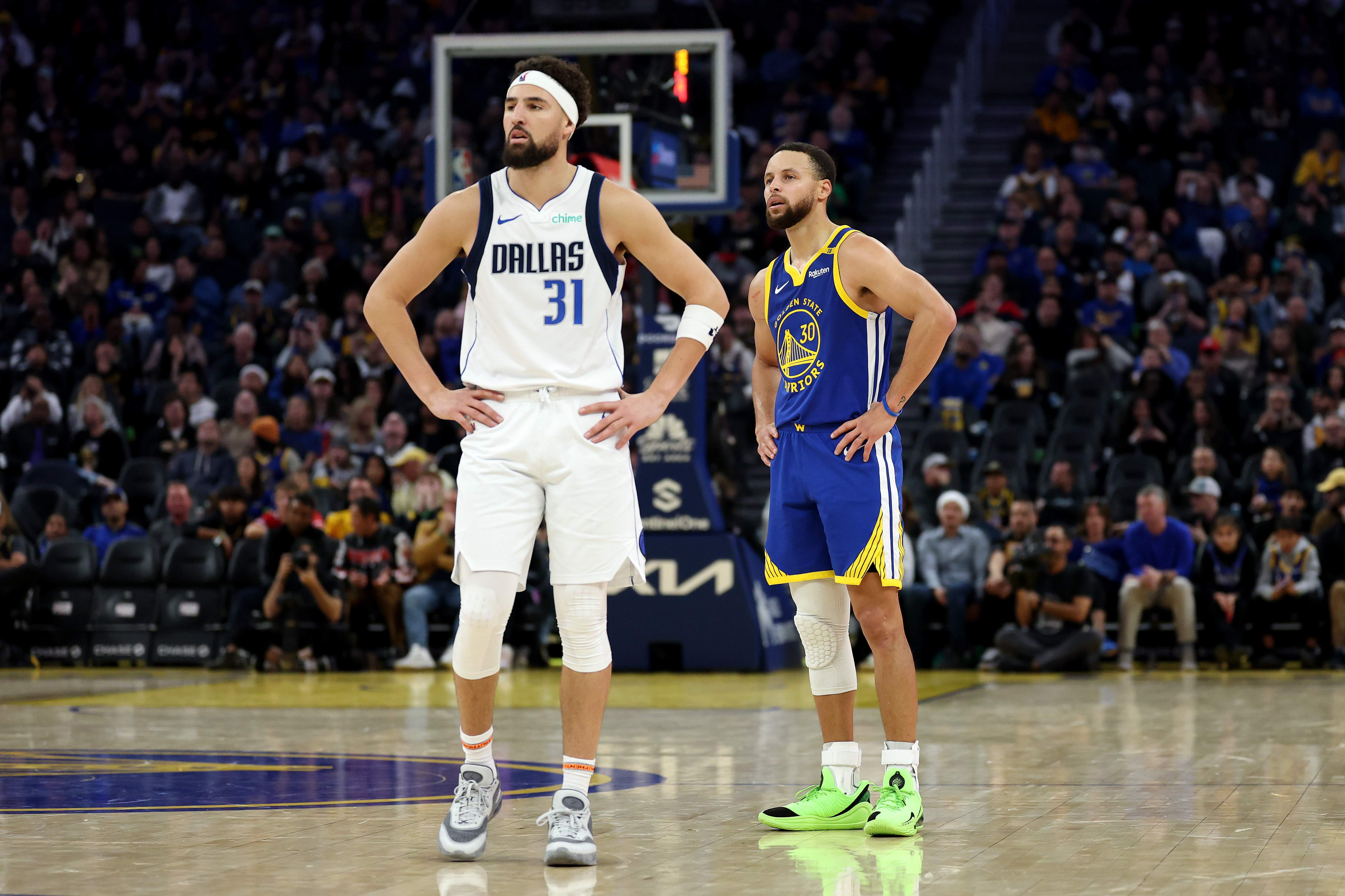 Dallas Mavericks v Golden State Warriors