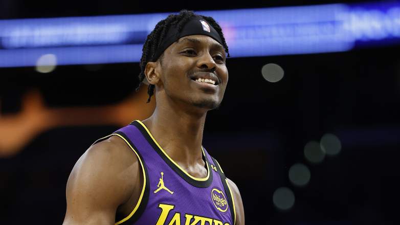 Golden State Warriors v Los Angeles Lakers