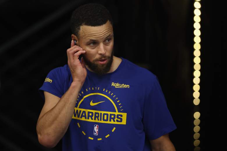 Golden State Warriors v Phoenix Suns - Play-In Tournament