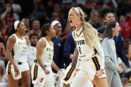 Sophie Cunningham Gets Into Heated Scuffle in Fever-Sky Game