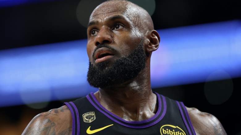 LeBron James #23 of the Los Angeles Lakers looks on against the Oklahoma City Thunder