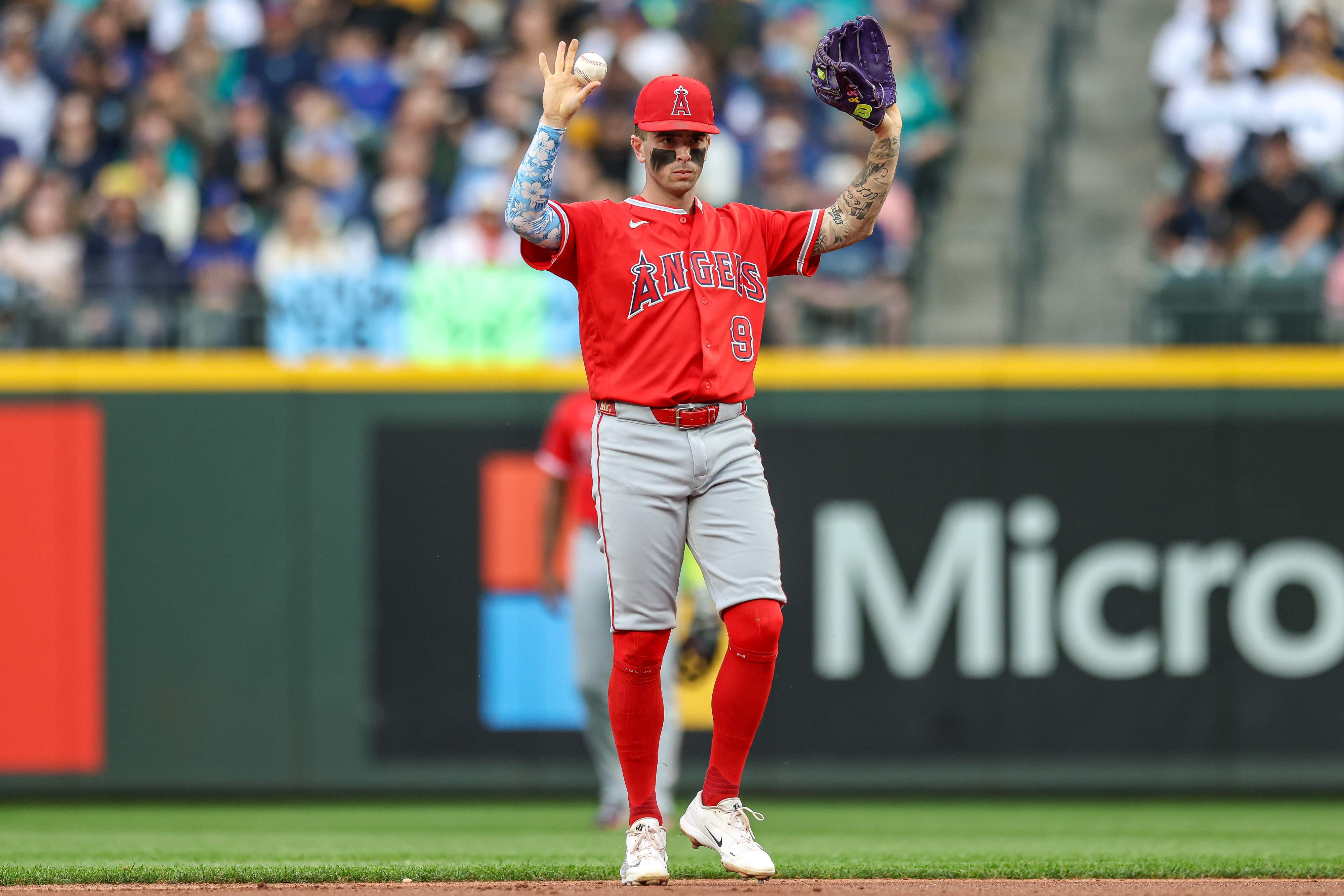 Los Angeles Angels v Seattle Mariners