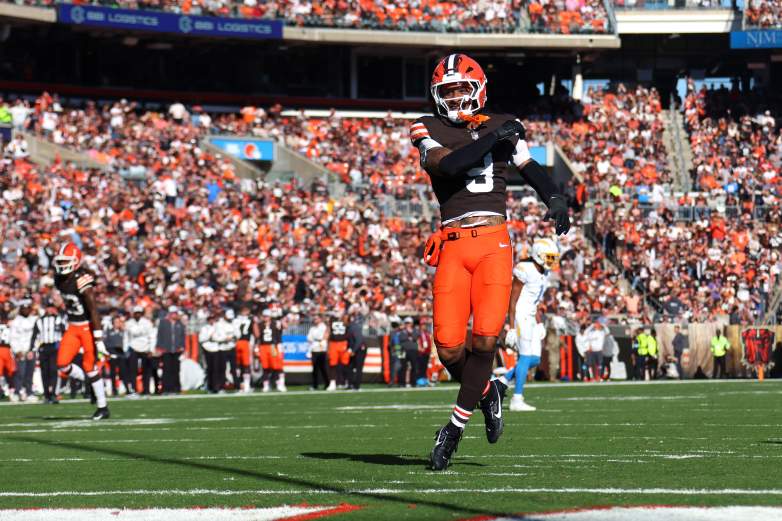 Los Angeles Chargers v Cleveland Browns