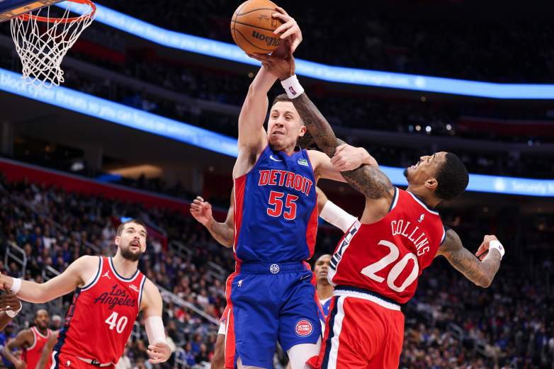 Los Angeles Clippers v Detroit Pistons