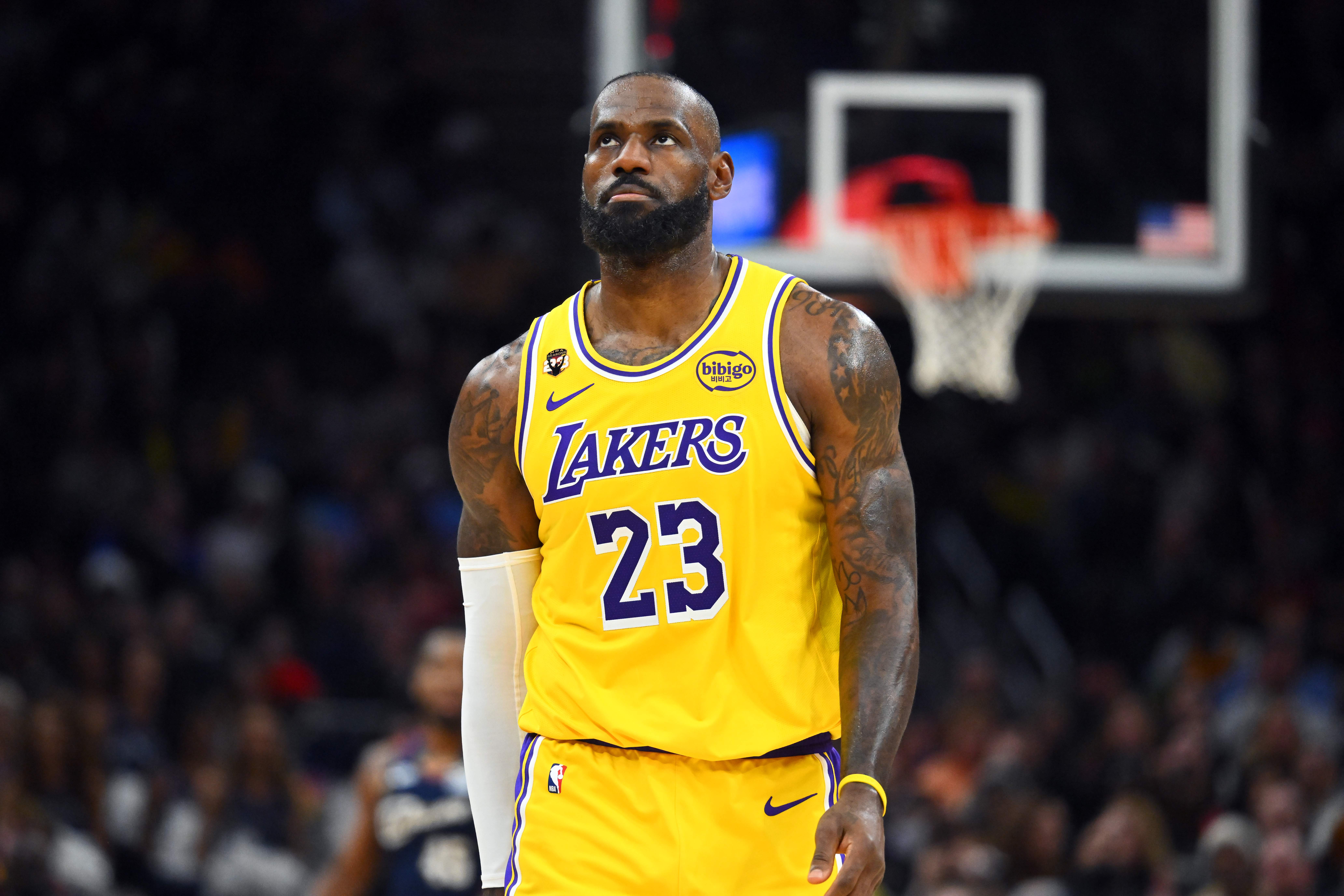 Los Angeles Lakers v Cleveland Cavaliers