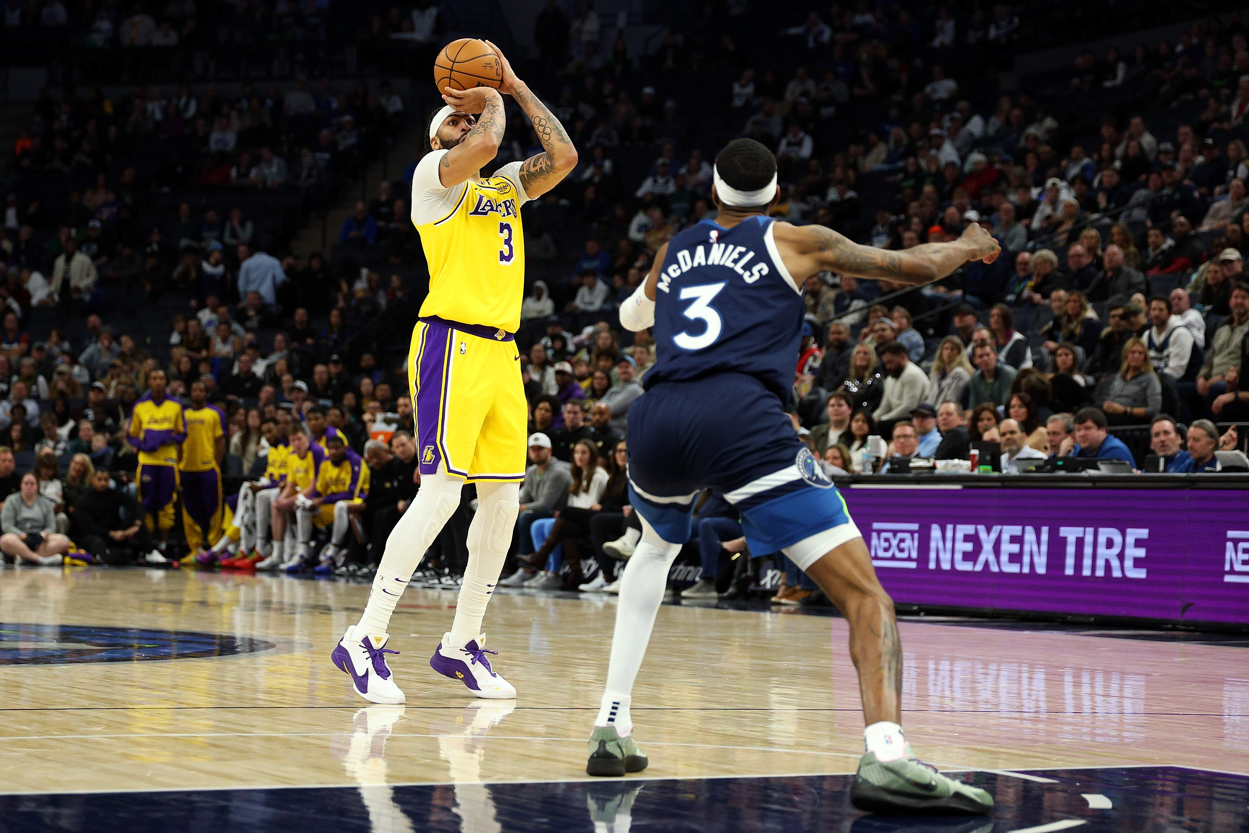 Los Angeles Lakers v Minnesota Timberwolves