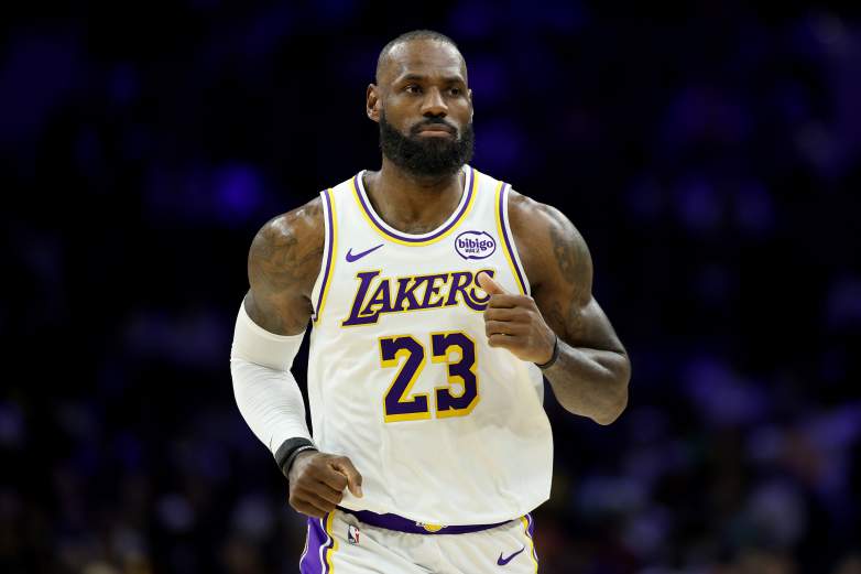 Los Angeles Lakers v Philadelphia 76ers