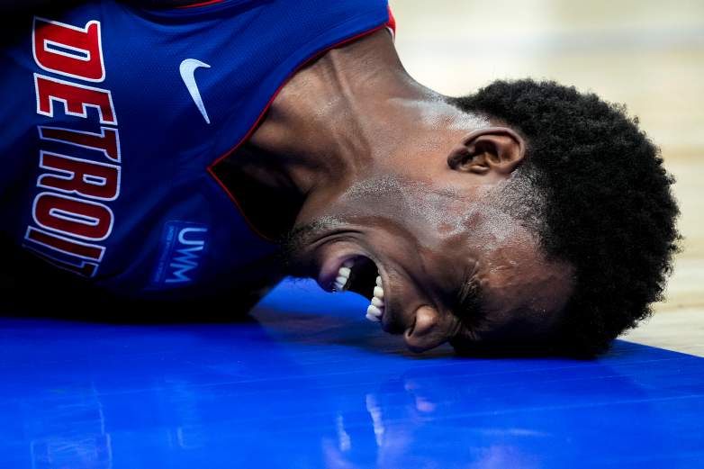 Detroit Pistons center Jalen Duren during an NBA game as contract negotiations continue in restricted free agency.