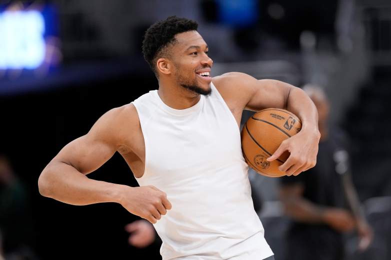 Memphis Grizzlies v Milwaukee Bucks