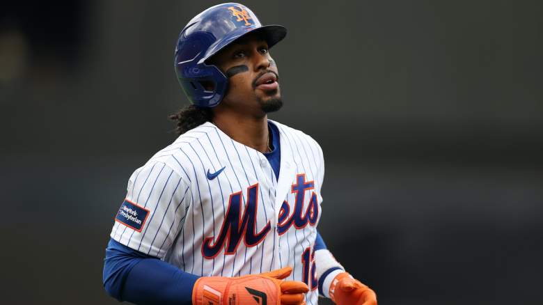 Francisco Lindor #12 of the New York Mets looks on