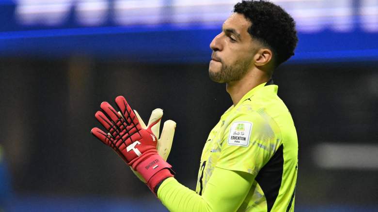 Egypt's goalkeeper #23 Mostafa Shoubir reacts during the 2026 World Cup round of 16 football match between Argentina and Egypt at Atlanta Stadium in Atlanta on July 7, 2026.