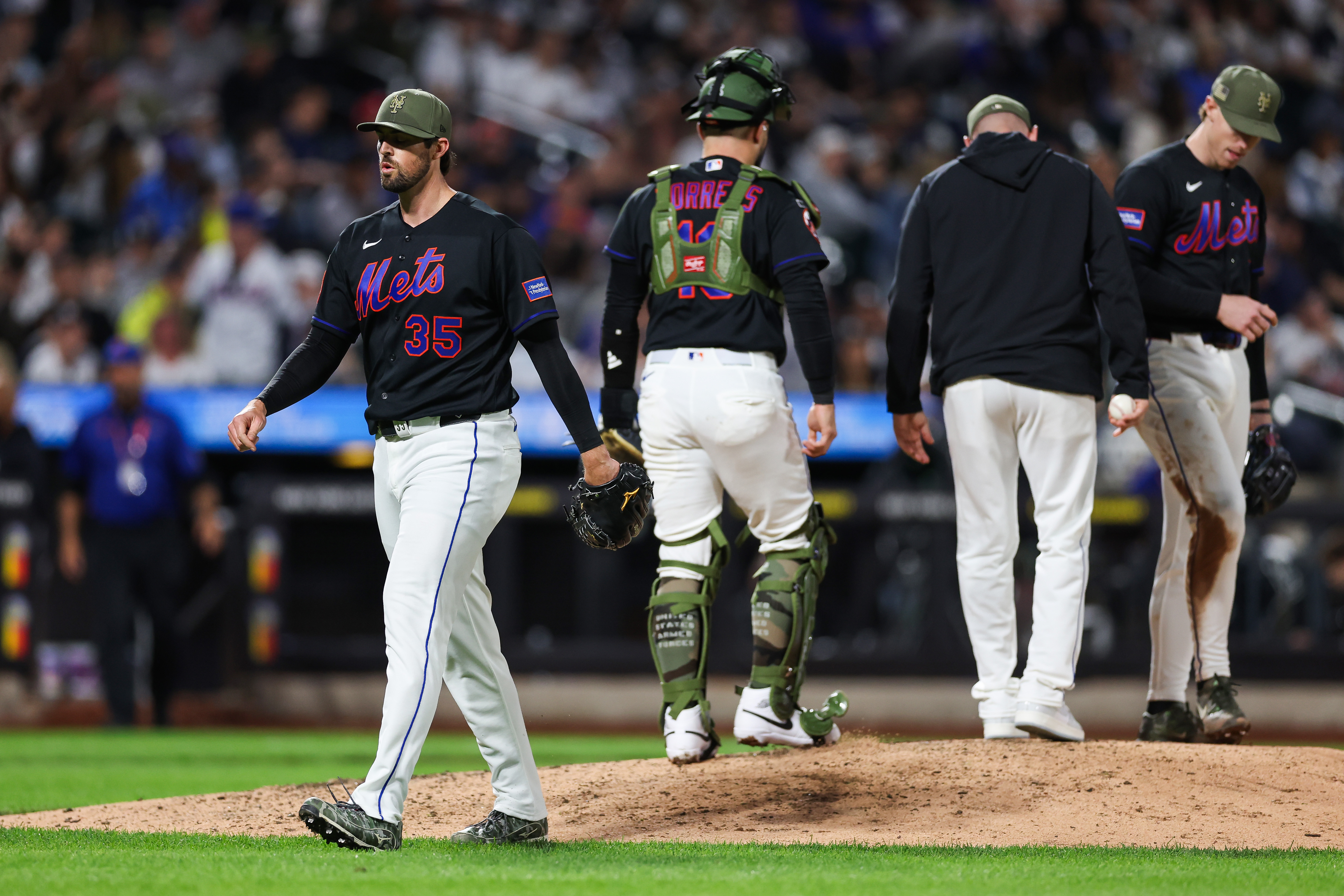 New York Yankees v New York Mets
