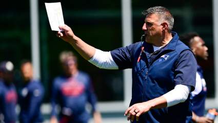 Patriots Get Concerning Gabe Jacas News Hours After Rookie Signs Contract