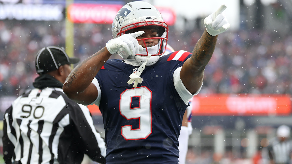 Patriots Trade Pitch Sends Kayshon Boutte for 2-Time Pro Bowl Tight End