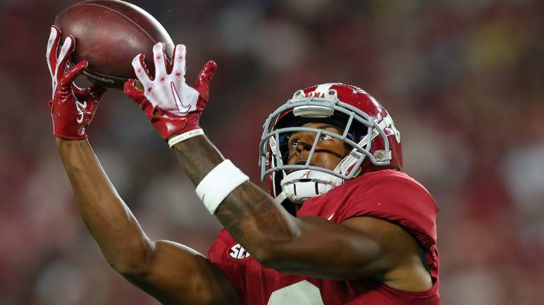 Kobe Prentice #6 of the Alabama Crimson Tide pulls in a reception.