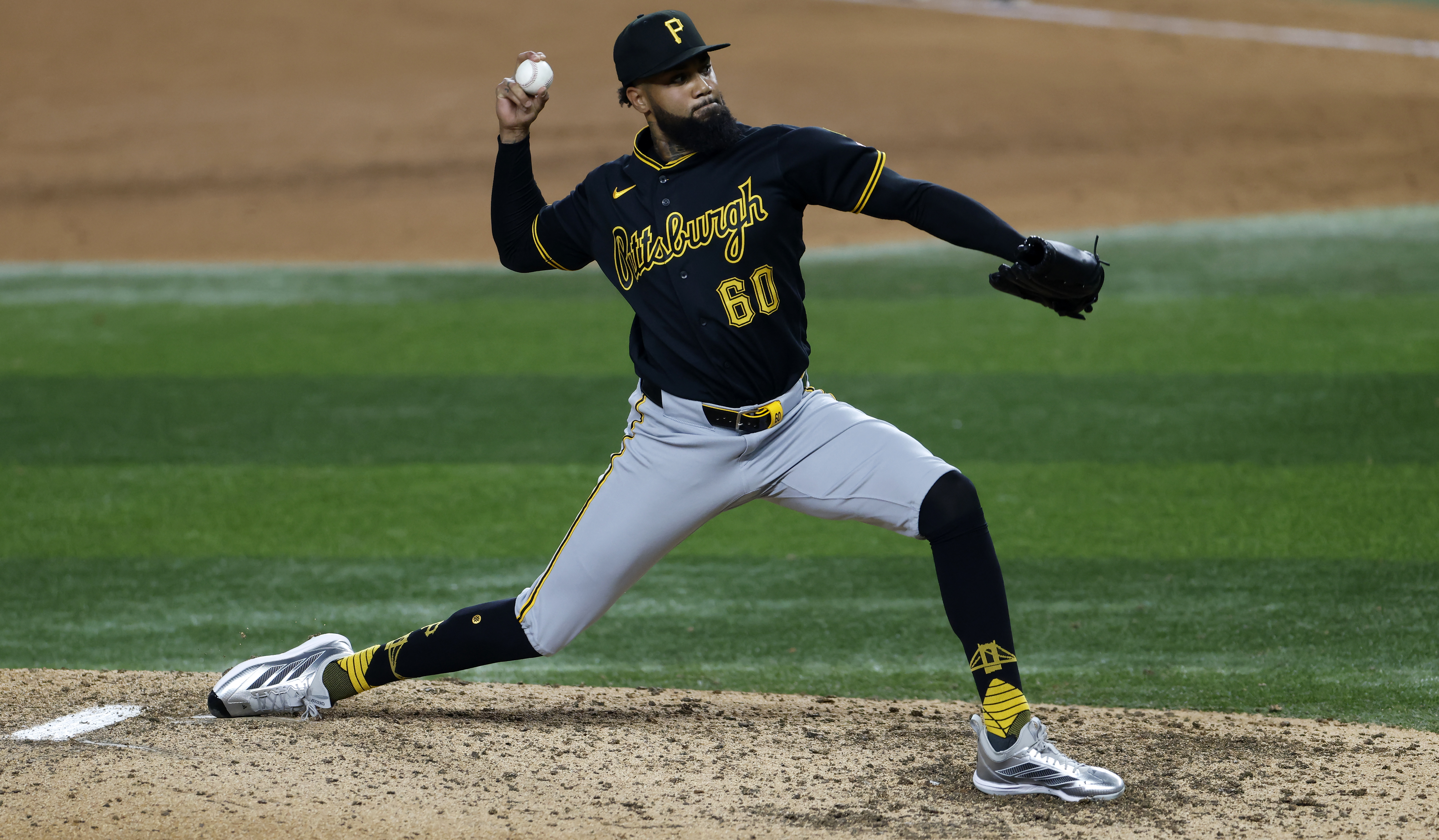 Pittsburgh Pirates v Texas Rangers