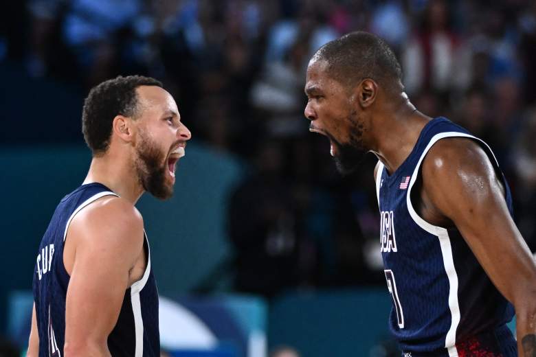 TOPSHOT-BASKETBALL-OLY-PARIS-2024-FRA-USA